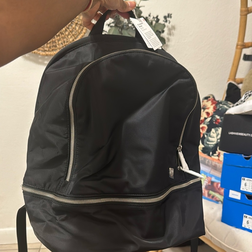 Lululemom backpack